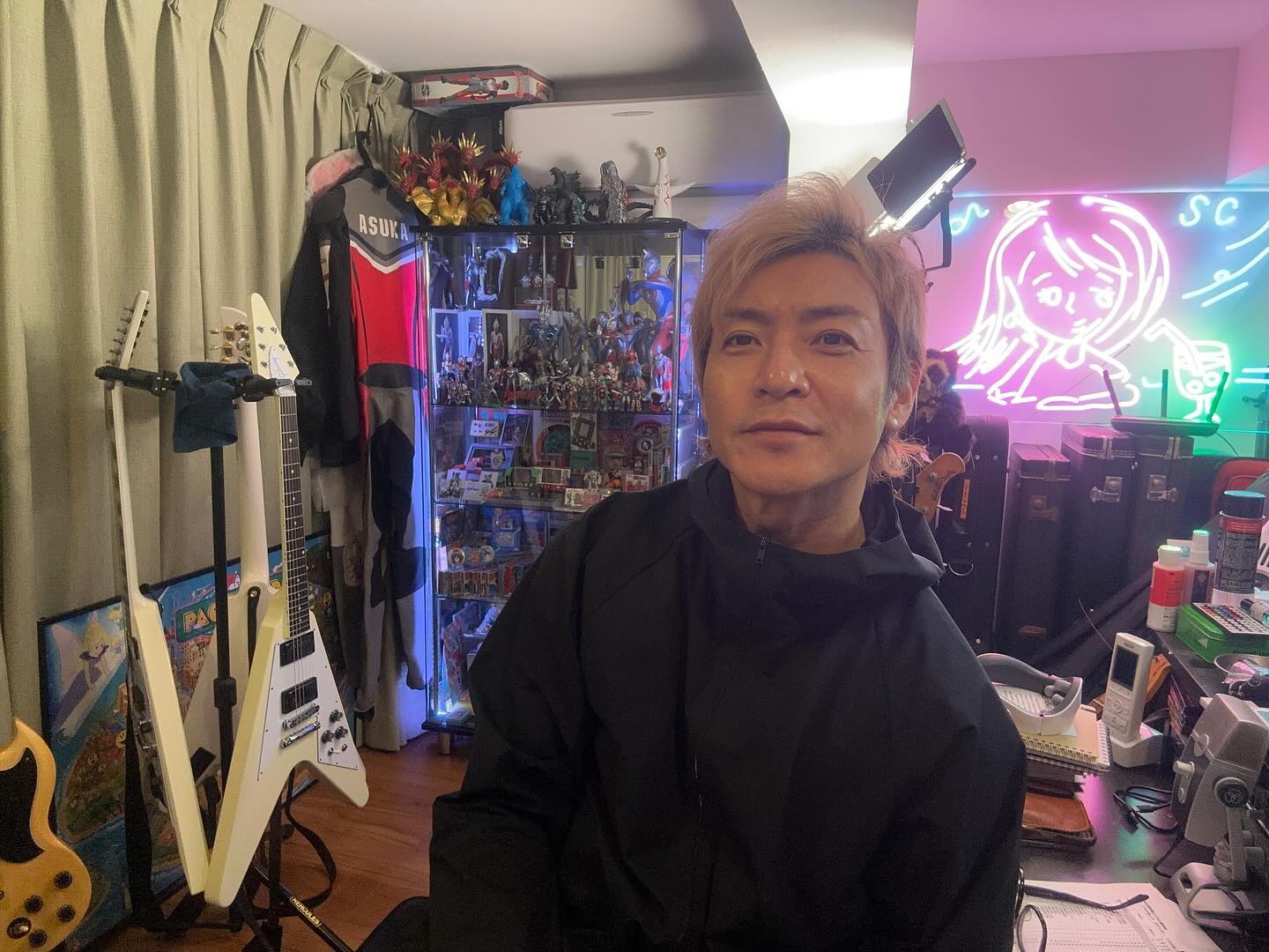 全男子の憧れ✨つるの剛士が夢の秘密基地を公開🎮🎸