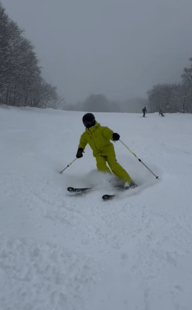 「慣れるのに精一杯」伊達公子、スキー初滑りムービー公開！スイスイ気持ちよさそうな滑りが話題