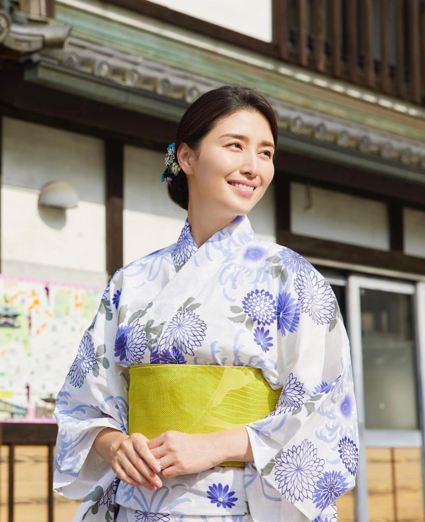 「めちゃくちゃ綺麗😌💕」橋本マナミ、夏らしい浴衣ショットに絶賛の声👘