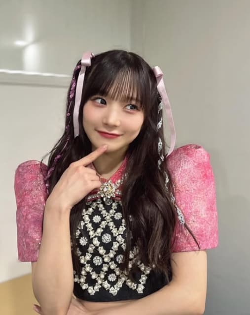 稲場愛香がソロデビュー1年目を報告！1年の振り返りショットを公開