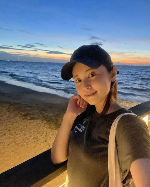「魔法にかけられた美しさ」元フジアナ・久慈暁子の夕焼け自撮りショットが素敵すぎる！