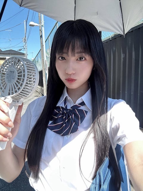 向井怜衣の夏休みショットにファンからコメント続々！「透明感ありすぎてるかわいい」