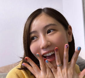 西野未姫、昨年出産の娘にちなんだネイルを披露「テンション上がる」と笑顔の報告!