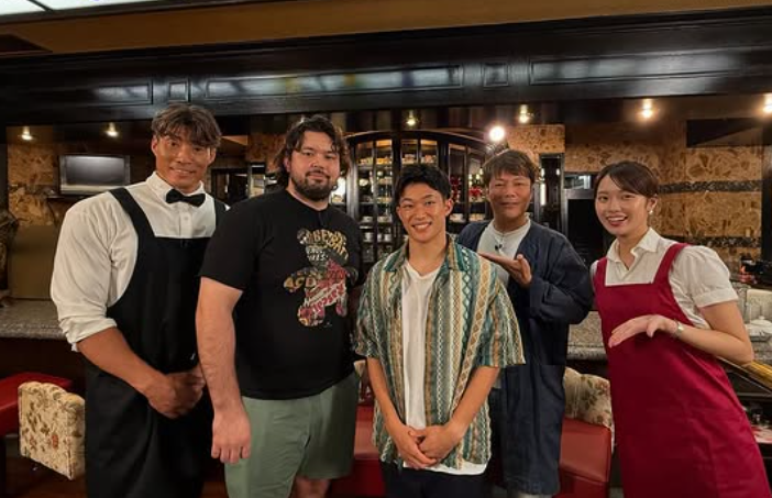 飛込界の新星・玉井陸斗がカンテレ「純喫茶超人」に出演、共通点トークで大盛り上がり