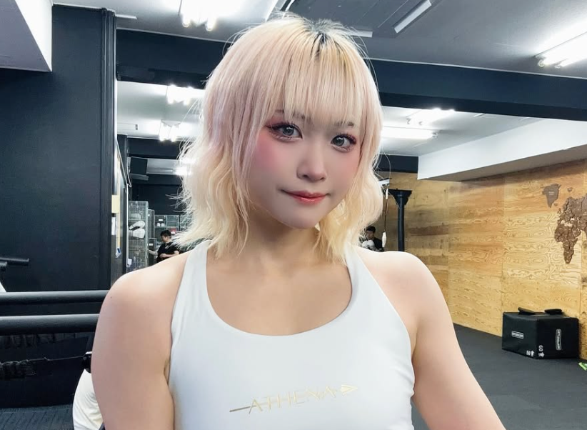 異色の輝き！プロボクサー兼コスプレイヤーCureTaKaNa、最新ウェア姿披露