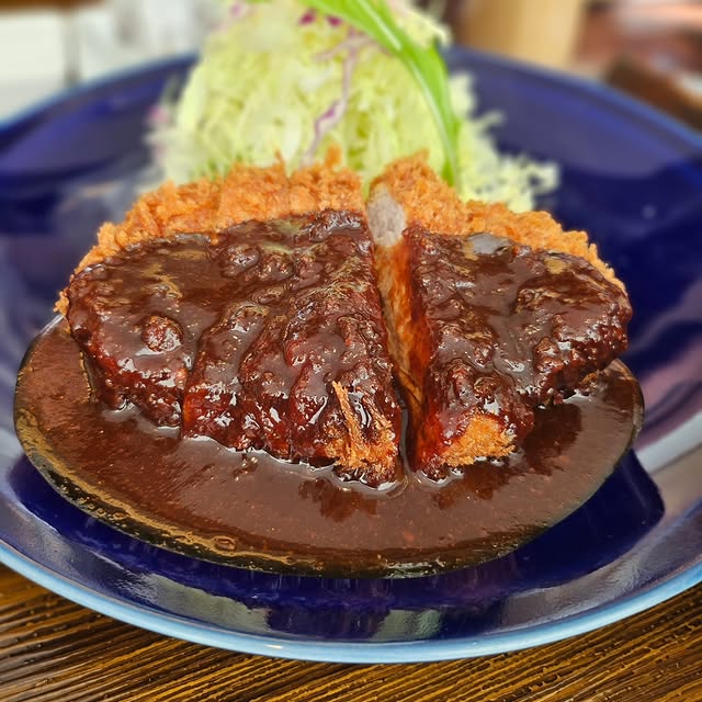 「どーこでしょう～？」市井紗耶香のクイズは簡単すぎた⁉美味しそうな名物ショットにファンごくりっ！