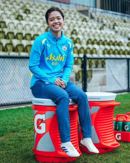 長谷川唯 トレーニング前のリラックスした表情を公開！