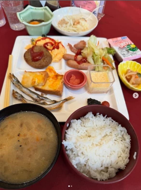 小沢仁志、朝はしっかり食べる！今日もドジャース気分！