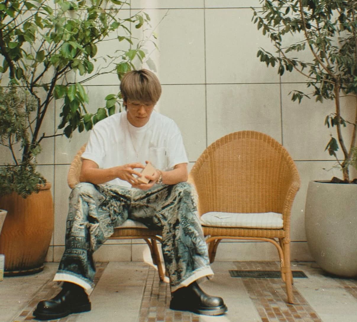 小山慶一郎、仕事の合間の