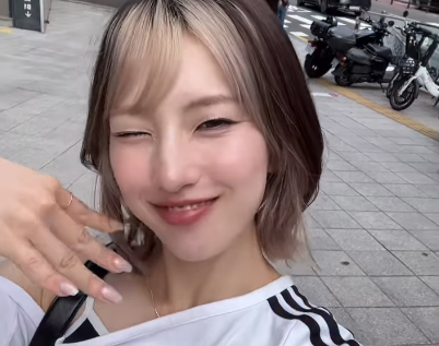 「かわいいな」美女陸上選手、IN韓国！”ハイテンションスイッチON”のノリノリムービーにファン感激「かわいいダンス」