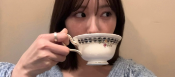 紅茶とともに癒しのひととき、ホッTEAでほっこり！古田愛理