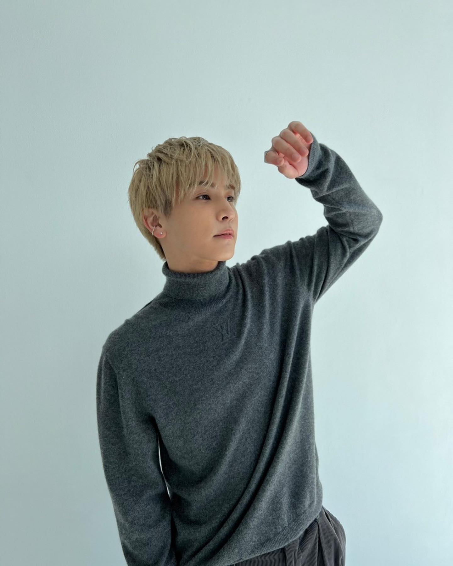 岩田剛典の金髪姿にファン悶絶💘「かっこよすぎ」