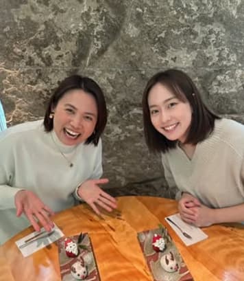 平野早矢香＆石川佳純、クリスマスイブ再会！懐かしトークとギフトに感謝