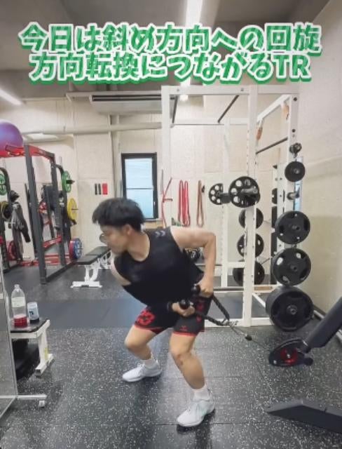 ハンドボール・吉野樹、斜め方向への回旋エクササイズを紹介　下半身主導の動きでパフォーマンス向上