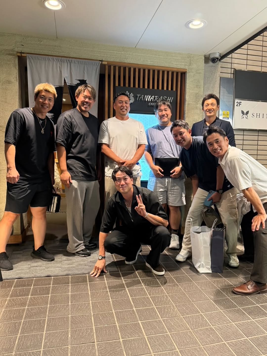 「懐かしのメンバー」山口鉄也、元同僚である中島裕之のお疲れ様会に参加したことを報告！