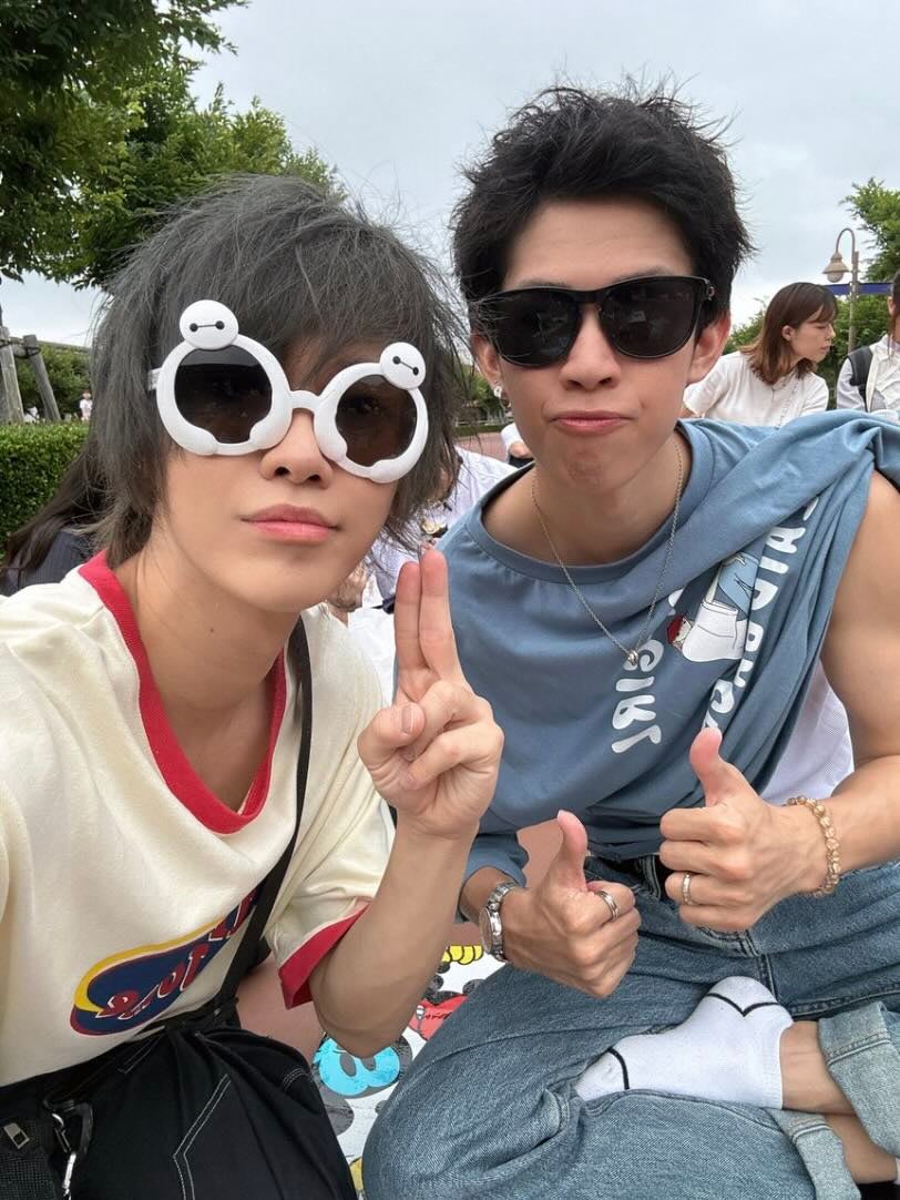 以心伝心しちゃってる！人気YouTuberが相方の誕生日をお祝い