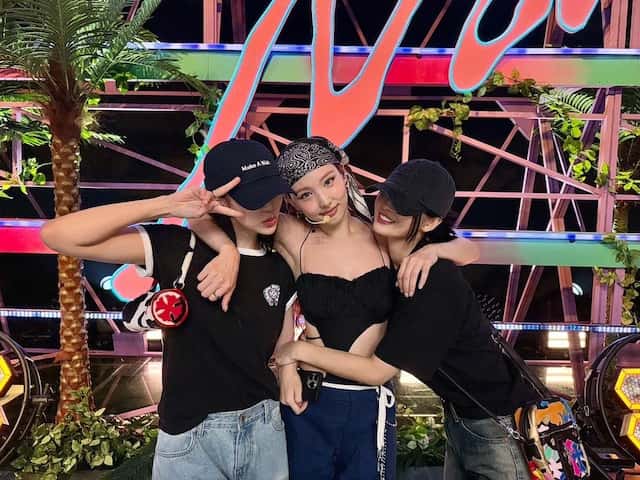 韓国の人気アイドルの応援にメンバーが駆けつける！可愛すぎるスリーショットが話題に