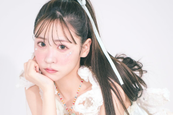 「透明感ありすぎて消えそう！」櫻井優衣、『Zipper』春号の表紙オフショットにファン歓喜！