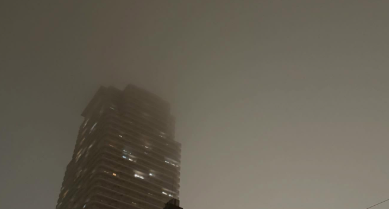 【渋すぎる…】ブラマヨ小杉、ゴッサムシティ風の空を激写！「ほんまや！」