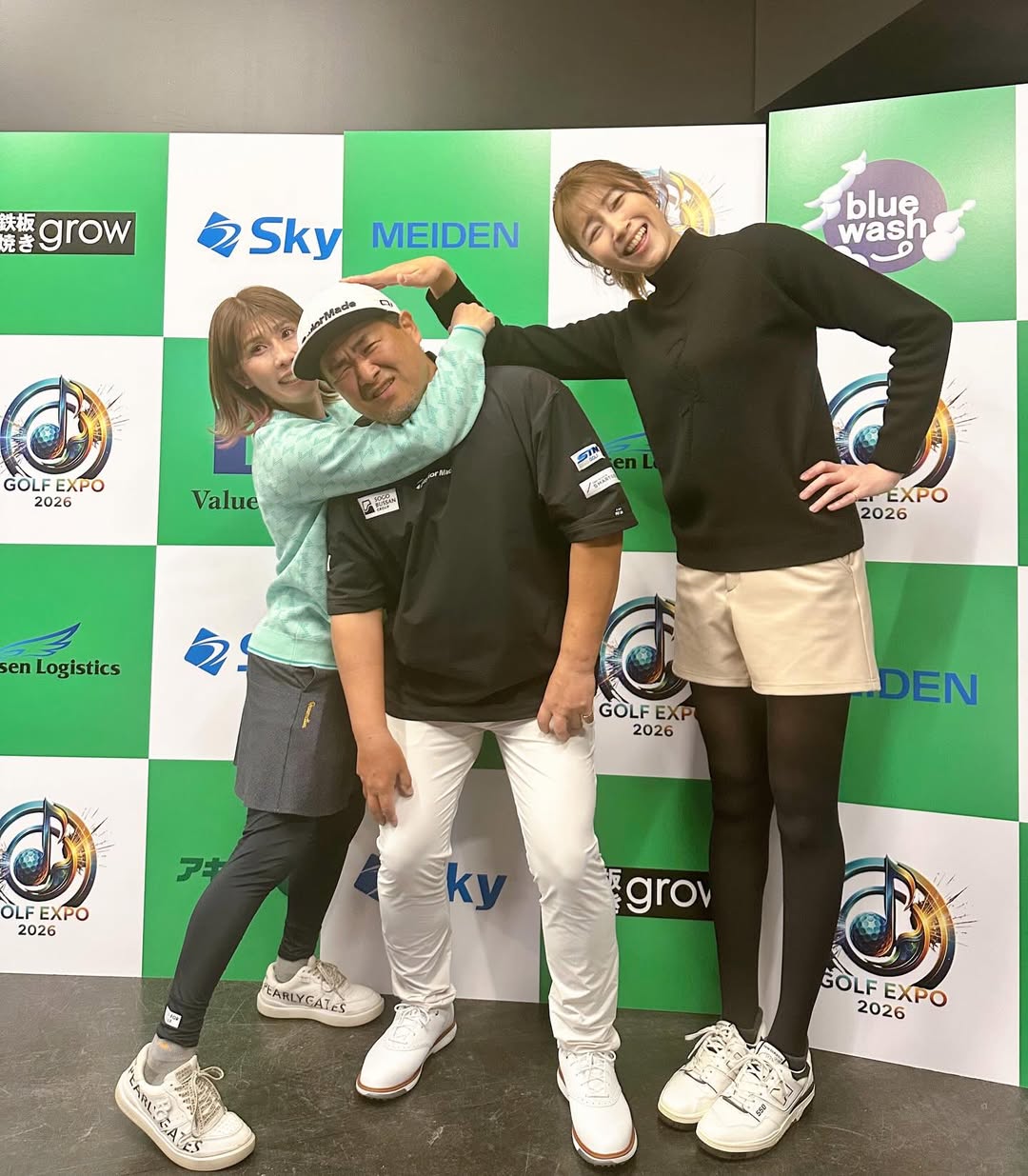 狩野舞子、豪華メンバーとゴルフイベント参加　和気あいあいのオフショット公開