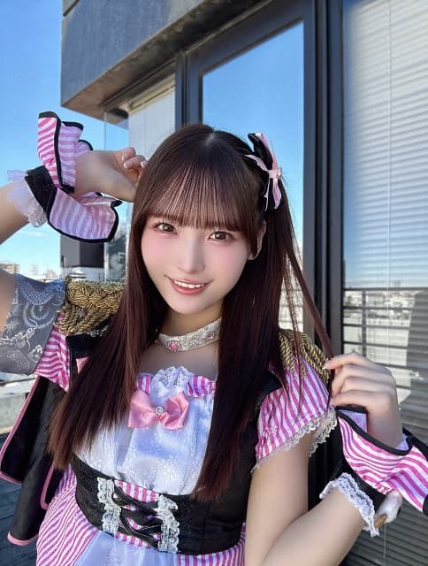 「ビジュが爆発してるね」アイドル 由良ゆらの〇〇ヘアにファンから絶賛の声が殺到！