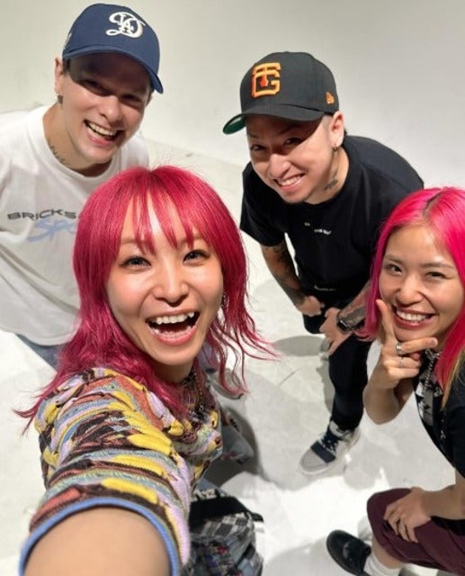 LiSAが「DEAD POP FESTiVAL 2024」で悪魔お兄さまと大暴れ！