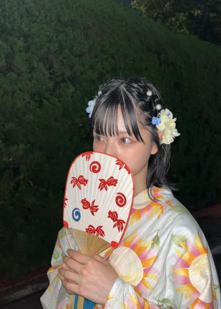 「どっちの浴衣が好き？」STU48・曽川咲葵が2種類の浴衣姿にファン悶絶