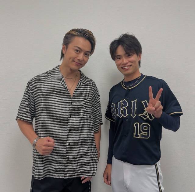 EXILE TAKAHIROとプロ野球選手の夢のツーショットが話題に
