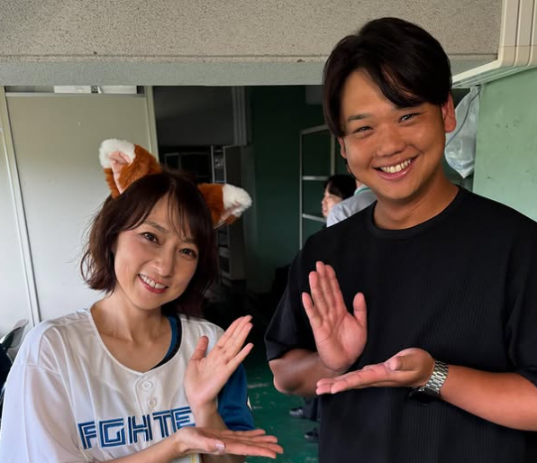 念願のツーショット！谷口雄也、声優・宮村優子との交流に大興奮