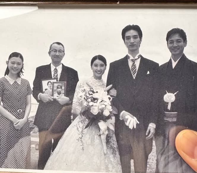 「本物の息子かと思っちゃいました」沢村一樹、ドラマ・海に眠るダイヤモンドでの家族写真を公開