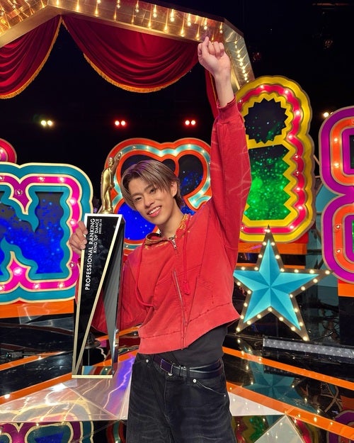 初代芸能界No.1ダンサー桑原巧光がオフショットを公開　圧巻のダンスで視聴者を魅了