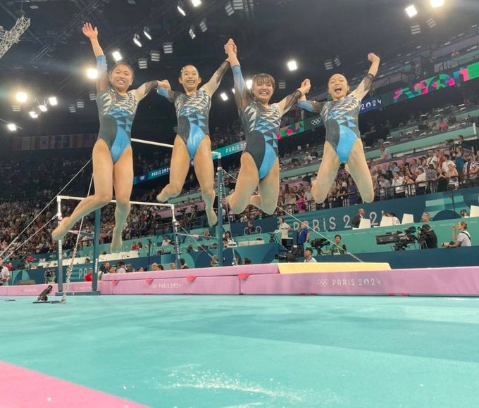 「めっちゃくちゃ楽しそう」体操女子4人、満面の笑みで大会を終える