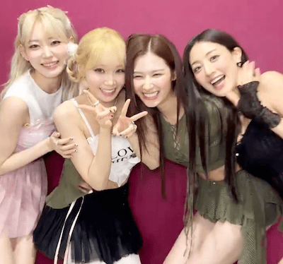 TWICEの新曲『OneSpark』がLE SSERAFIMとコラボ！一緒に踊っている動画を投稿