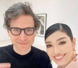 アンミカ、義兄ベネット・ミラー監督のAIアート展へ！「映画もぜひ観てね」