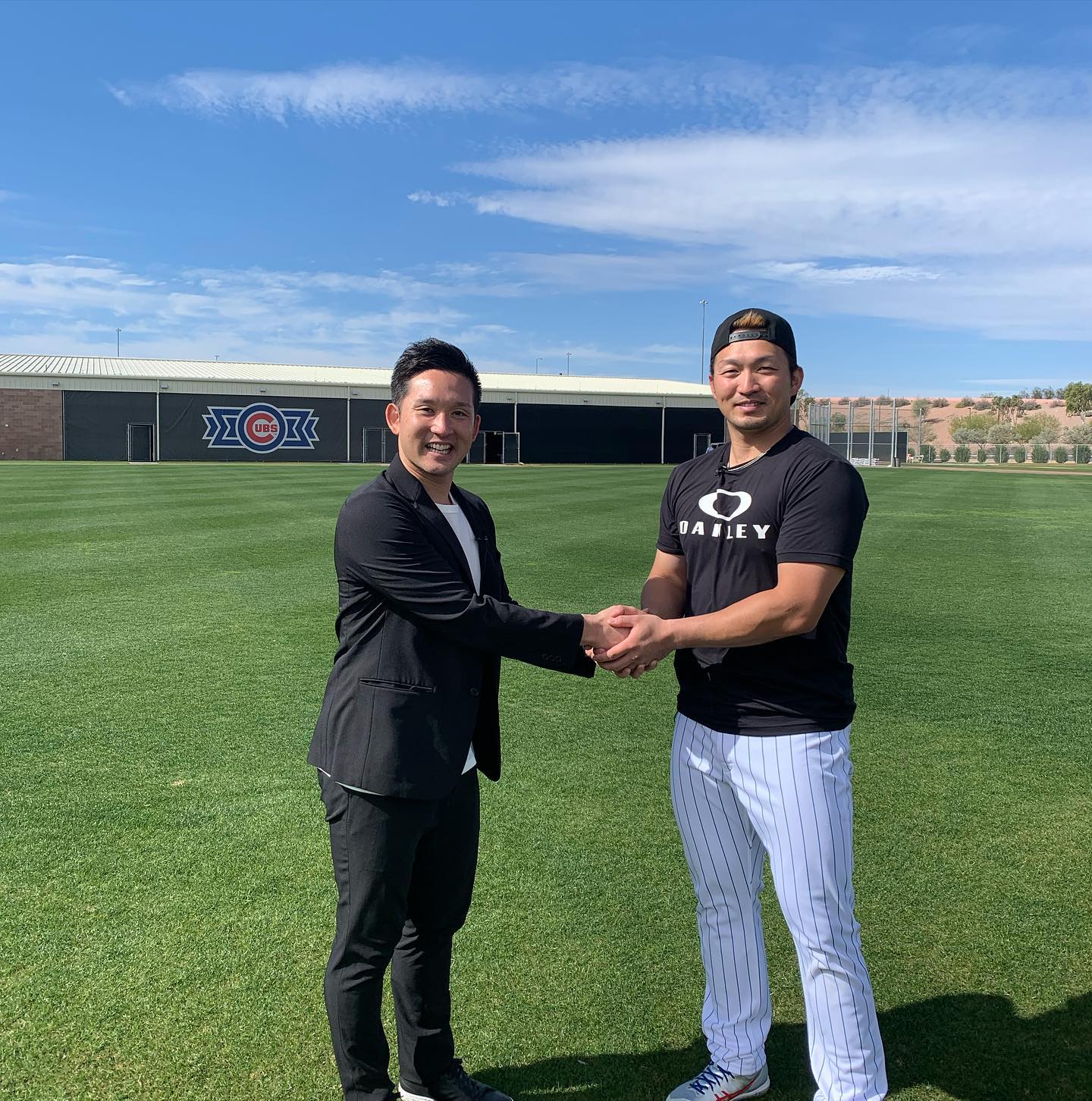 「久々の再会😊‼︎」杉谷拳士、カブス・鈴木誠也とのツーショットを公開！🔥