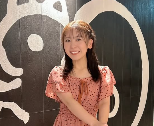 「クルミッ子切れ端チャレンジ」久富美海アナ、敗北でも壁画撮影で休日満喫！