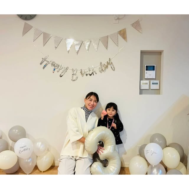 小椋久美子、激カワ姪っ子ちゃん3歳誕生日を祝う！ほっこり2Sにファン注目