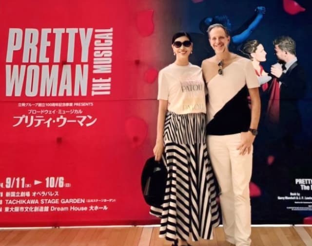 モデル アンミカ 「プリティ・ウーマン」を観劇！「絶対に見に行って欲しい！！！！」