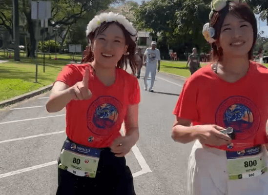 マラソン美女子・もこ、ハワイズハーフマラソンハパルア2025に参加！”観光気分”も楽しめる必見の個性満点ランムービーを披露