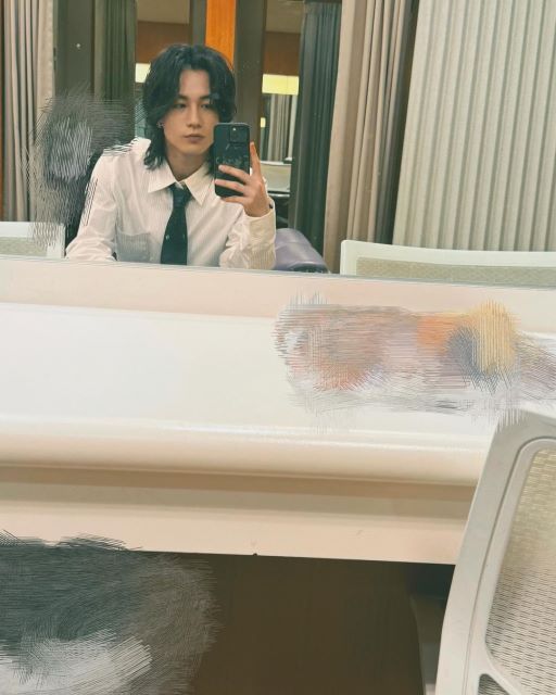 「ネクタイ姿」のTravis Japan松田元太がカッコ良すぎてファン悶絶⁉