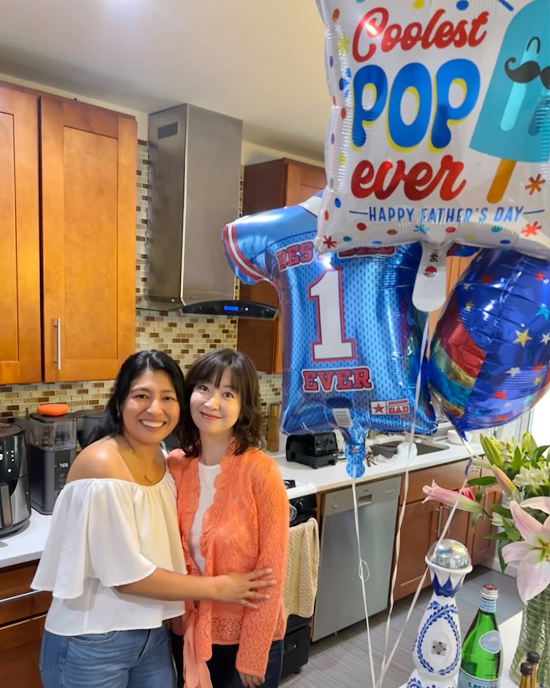 黒川智花、NYに戻って早速、友人のホームパーティーに参加したことを報告