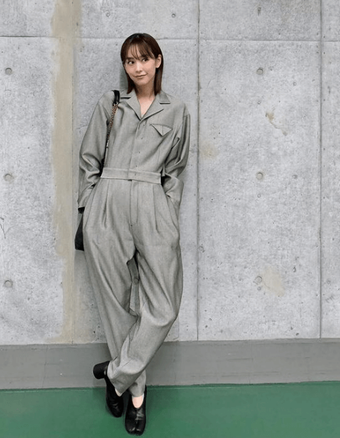 「カッコ可愛いの神」桐谷美玲、まさかの”つなぎ”ファッションを披露し反響続出！