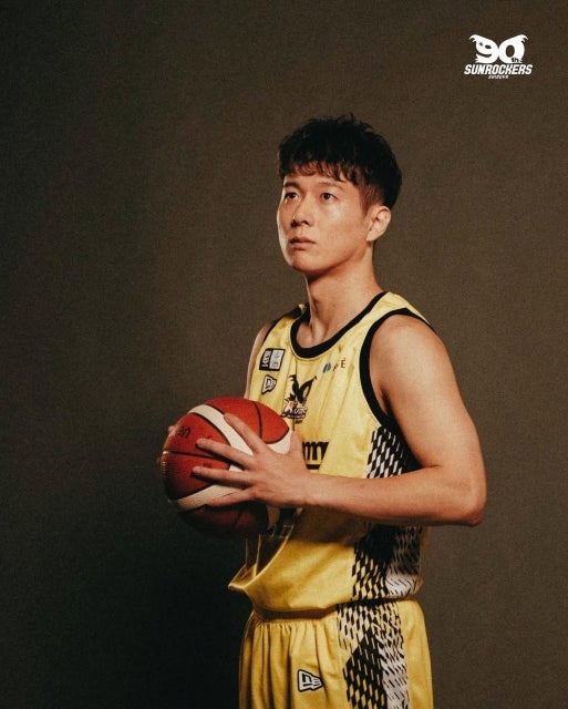 サンロッカーズ渋谷、2025-26シーズン公式フォト公開。新ユニ姿に決意を込めた表情