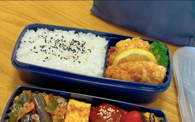 「試行錯誤なお弁当」小倉優子が息子に向けた愛情たっぷりお弁当を披露