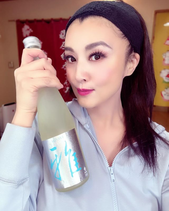 奇跡の52歳！藤原紀香が最新ショット公開✨