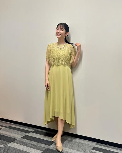 松田るか、映画『かなさんどー』舞台挨拶のワンピースコーデを公開！