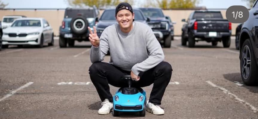 大谷翔平からロバーツ監督にポルシェのプレゼント！？