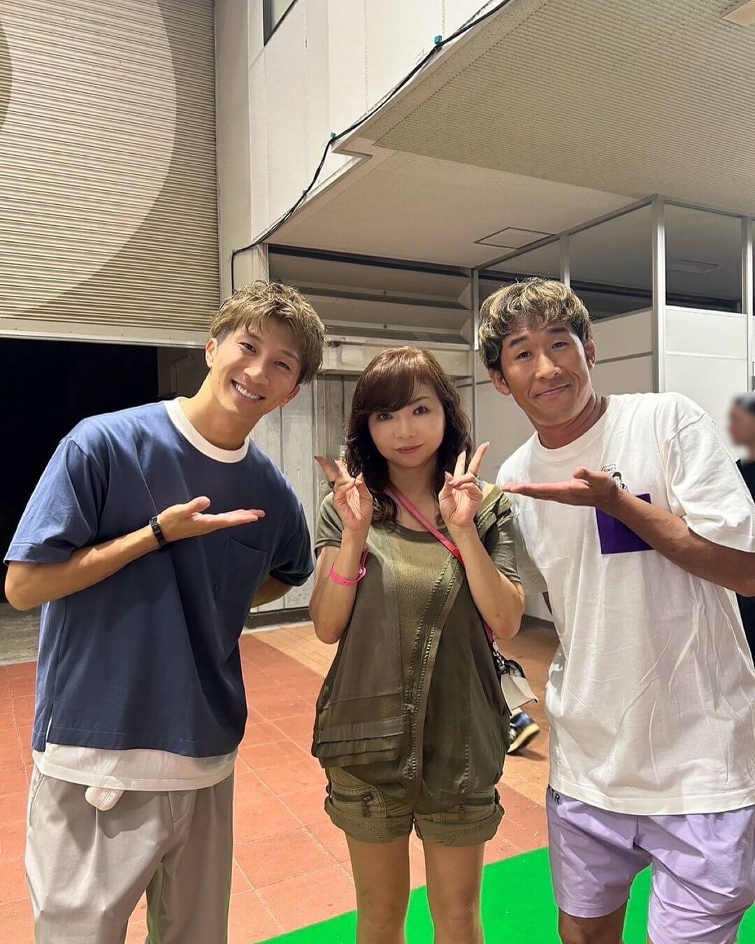 「兄弟ですかね？」WEST. 濵田崇裕が”あの人”とのソックリSHOTを公開！