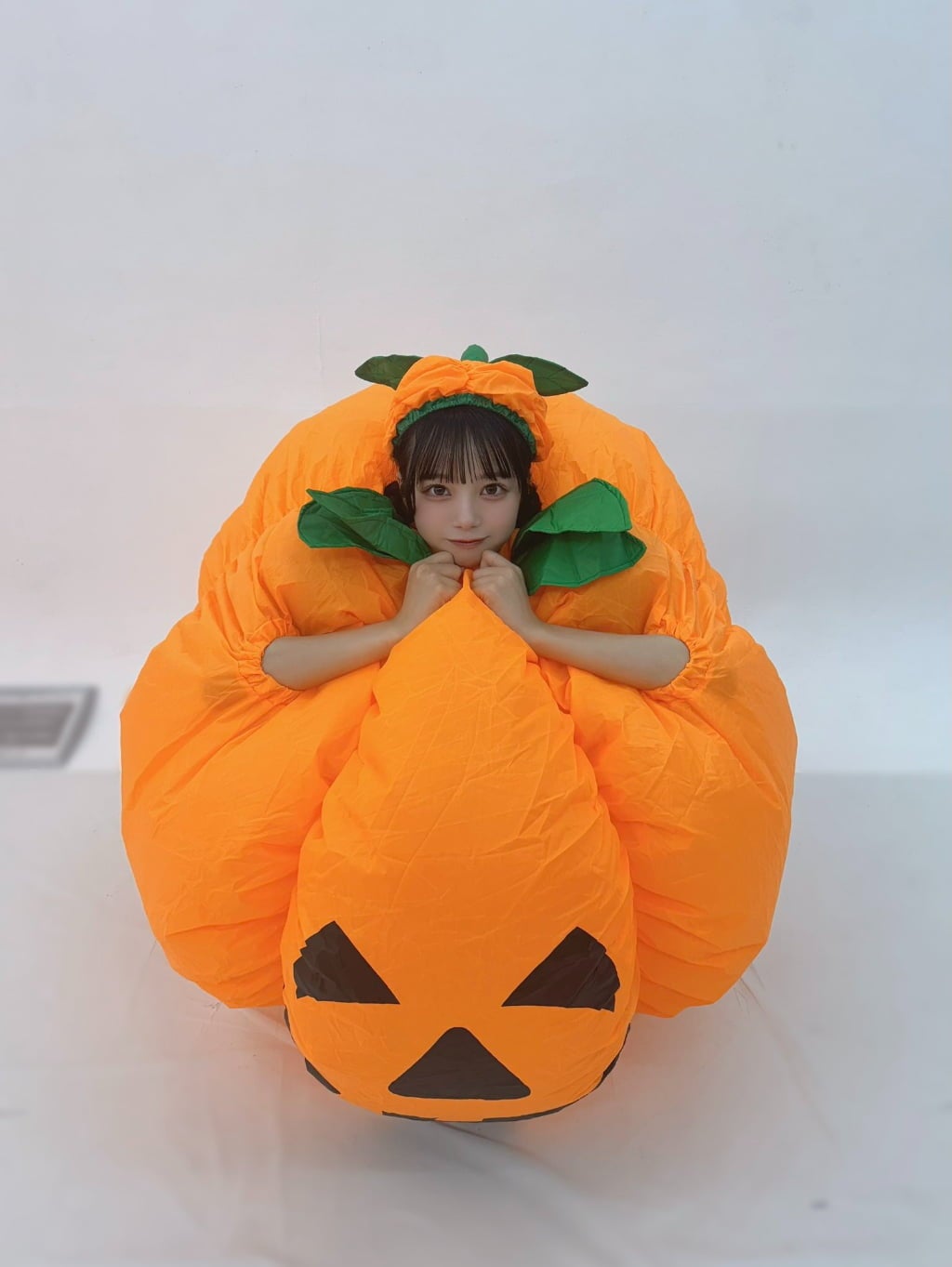 「ほんとに天使だ、、可愛すぎる」今話題のアイドルがカボチャに変身！！