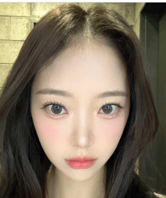 堀未央奈、新カラコンで「子猫ちゃんみたいな瞳」に！韓国メイクとの相性抜群